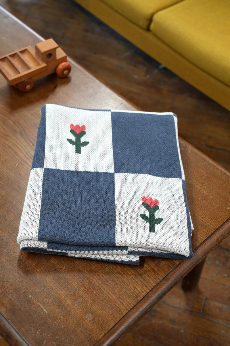 TDF Flower Blanket - Blue