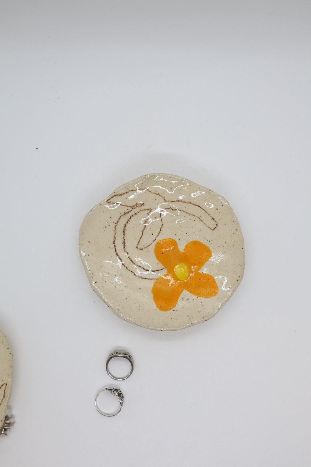 Big Orange Flower Mini Plate